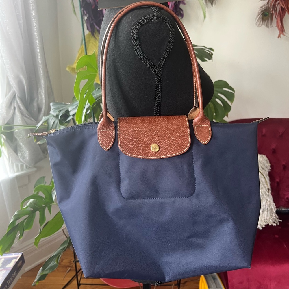 Longchamp
Le Pliage  Small Nylon Tote Bag - Picture 3 of 16